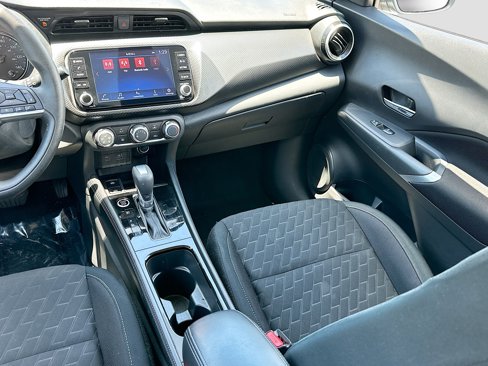 Certified 2024 Nissan Kicks SV image 20
