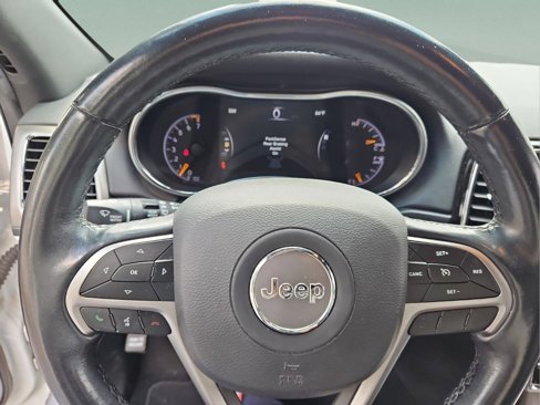 Used 2020 Jeep Grand Cherokee Limited image 26