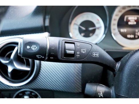 Used 2015 Mercedes-Benz GLK 350 2WD image 19