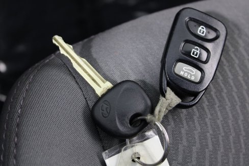 Used 2016 Hyundai Elantra SE image 23