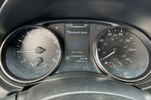 Used 2017 Nissan Rogue SL image 12
