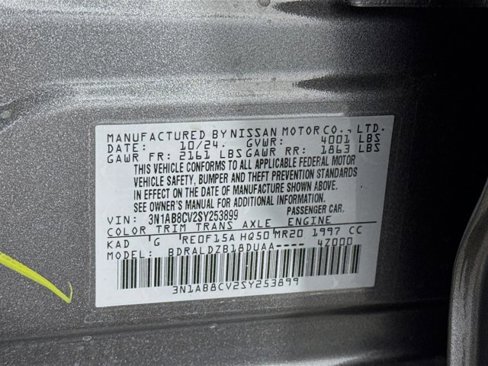 Certified 2025 Nissan Sentra SV image 31