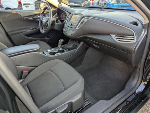 Used 2018 Chevrolet Malibu LS w/ LPO, Convenience Package 1 image 10