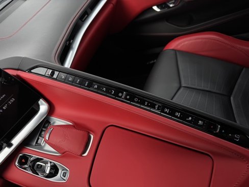 Used 2021 Chevrolet Corvette Stingray Premium Conv w/ Z51 Performance Package image 23