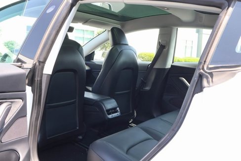 Used 2019 Tesla Model 3 Standard Range Plus image 57