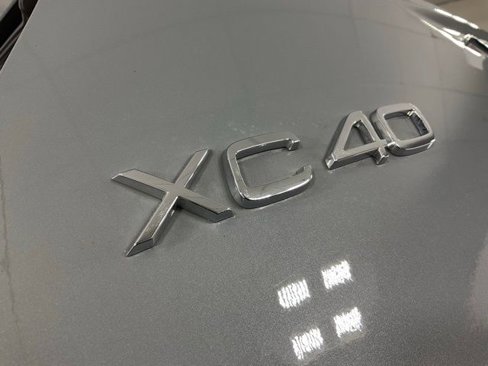 New 2025 Volvo XC40 B5 Core w/ Climate Package image 49