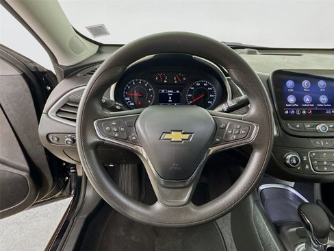 Used 2023 Chevrolet Malibu LT image 11