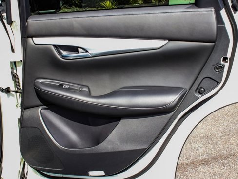 Used 2021 INFINITI QX50 Luxe w/ Appearance Package image 12