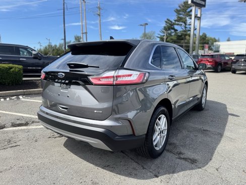 Used 2022 Ford Edge SEL w/ Convenience Package image 7