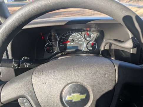 Used 2022 Chevrolet Express 2500 w/ Driver Convenience Package image 11