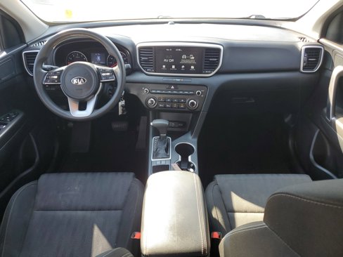 Used 2022 Kia Sportage LX image 16
