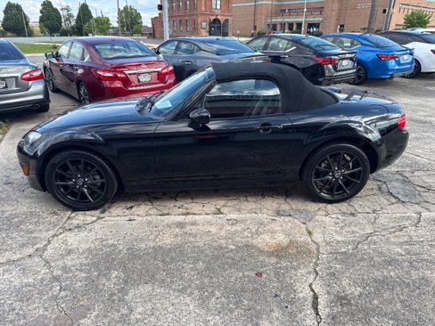 Used 2012 MAZDA MX-5 Miata Grand Touring w/ Premium Pkg image 7