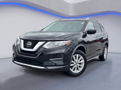 Used 2019 Nissan Rogue SV image 2