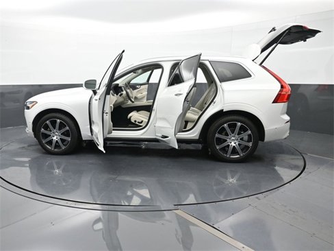 Used 2021 Volvo XC60 T5 Inscription w/ Advanced Package image 30