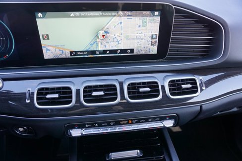 Used 2020 Mercedes-Benz GLE 350 image 4
