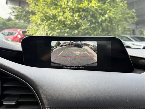 Used 2022 MAZDA MAZDA3 s image 16