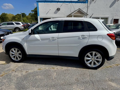 Used 2015 Mitsubishi Outlander Sport ES image 8
