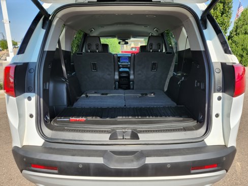 Used 2019 GMC Acadia SLT image 14