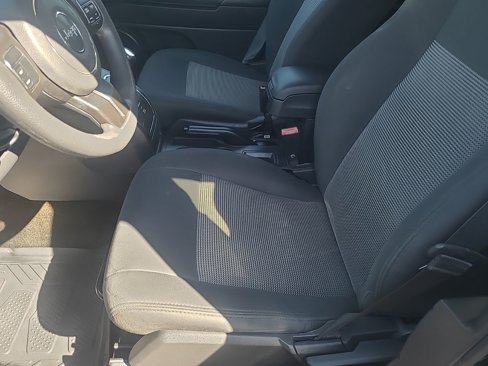 Used 2016 Jeep Patriot Sport w/ Power Value Group image 33