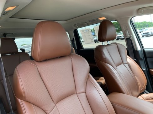 Used 2022 Subaru Ascent Touring image 16