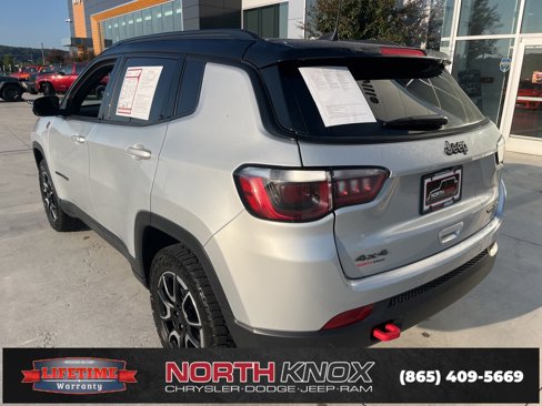 Used 2024 Jeep Compass Trailhawk image 18