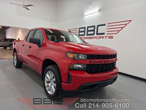 Used 2020 Chevrolet Silverado 1500 Custom w/ Custom Value Package image 1