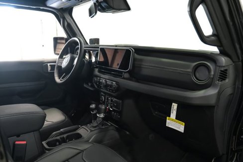 Used 2024 Jeep Wrangler Unlimited Sport image 52