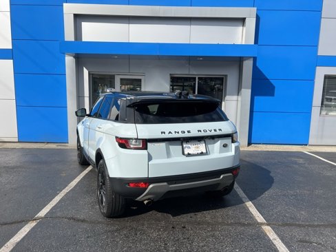 Used 2017 Land Rover Range Rover Evoque SE Premium image 7