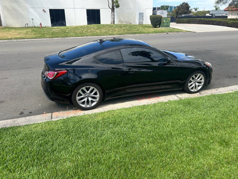 Used 2014 Hyundai Genesis 2.0T image 8