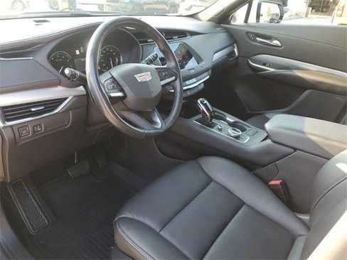 Used 2021 Cadillac XT4 Premium Luxury image 19