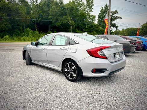 Used 2016 Honda Civic Touring image 2