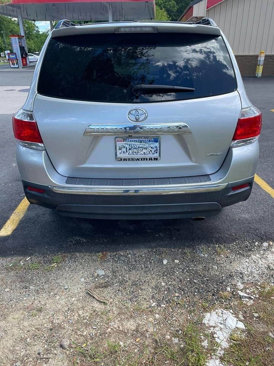 Used 2012 Toyota Highlander SE image 7