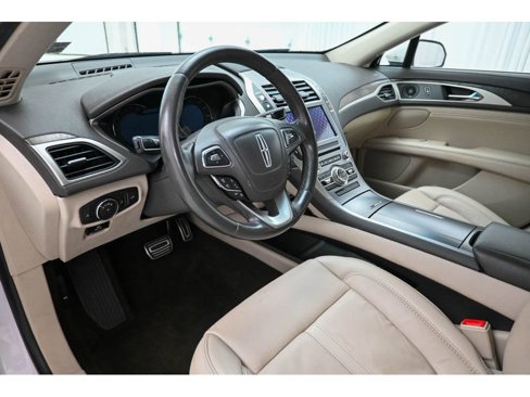 Used 2019 Lincoln MKZ Reserve w/ Reserve Plus Package image 9