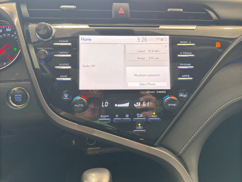Used 2020 Toyota Camry XSE image 23