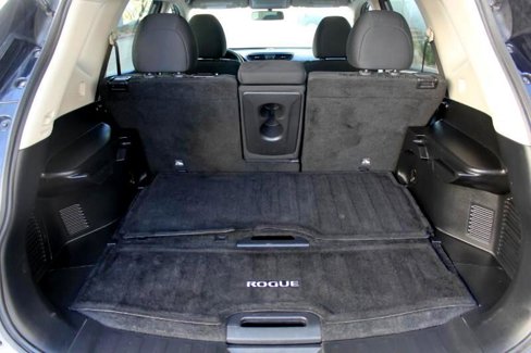 Used 2018 Nissan Rogue S image 13