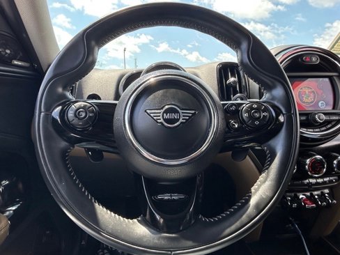Used 2020 MINI Cooper Countryman S w/ Signature Upholstery Package image 12