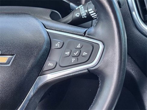 Used 2020 Chevrolet Equinox LT image 32