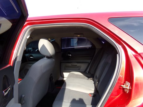 Used 2006 Dodge Magnum SE image 7