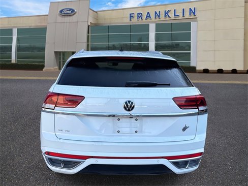 Used 2021 Volkswagen Atlas Cross Sport SE w/ Panoramic Sunroof Package image 6
