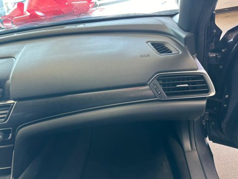 Used 2018 Honda Accord Sport image 38