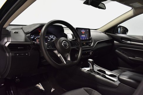 Used 2022 Nissan Altima 2.5 SV image 11