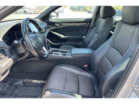 Used 2018 Honda Accord Sport image 10