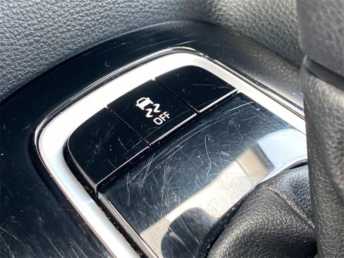 Used 2023 Toyota Corolla LE image 30