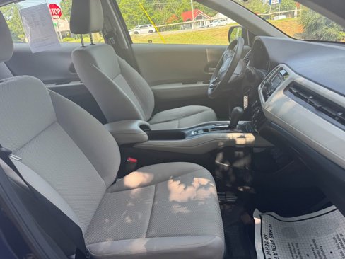 Used 2017 Honda HR-V LX image 16