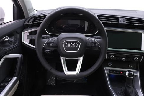 New 2025 Audi Q3 2.0T Premium Plus image 14