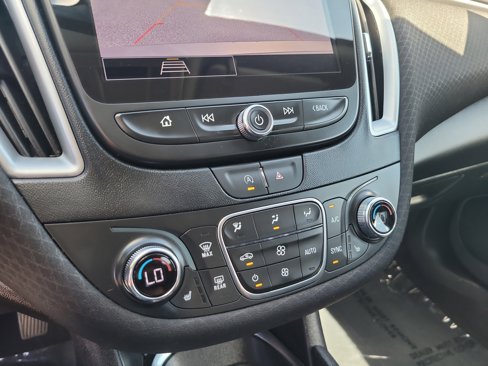 Used 2024 Chevrolet Malibu LT image 22