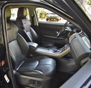 Used 2018 Land Rover Range Rover Evoque image 31