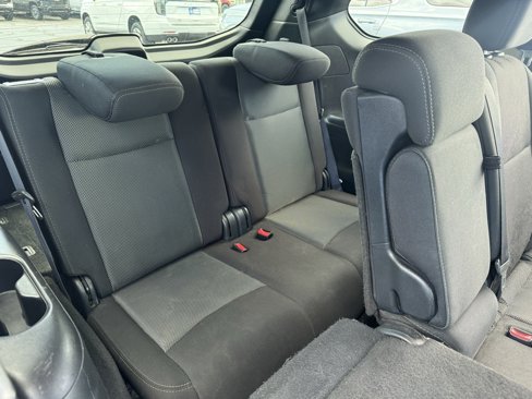 Used 2020 Nissan Pathfinder S image 10