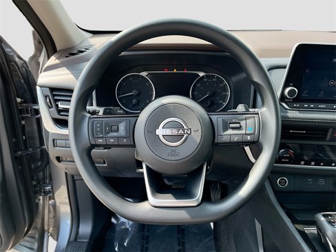 Certified 2023 Nissan Rogue SV image 10