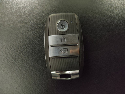 Used 2020 Kia Sorento S image 32